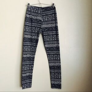 [PacSun] Aztec Linus Print Leggings